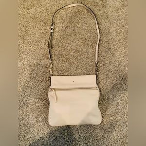 KATE SPACE cobble hill ellen crossbody in porcelain